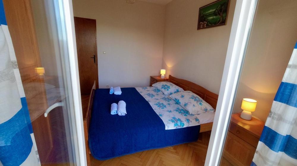 Apartman Dolores Kuciste Bagian luar foto